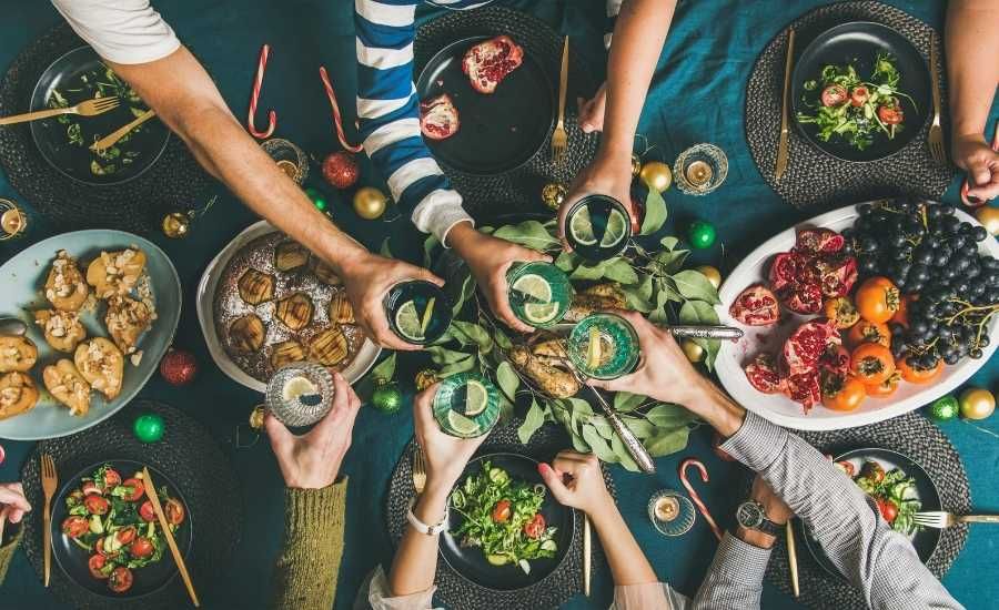 20 things we love about december