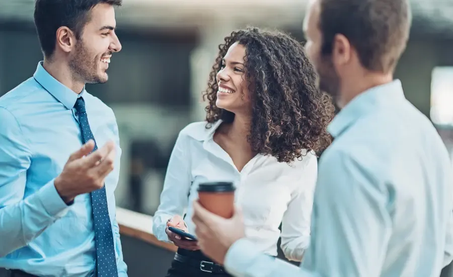 people networking with the 7-minute rule